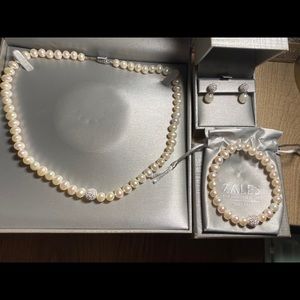Pearl Necklace set